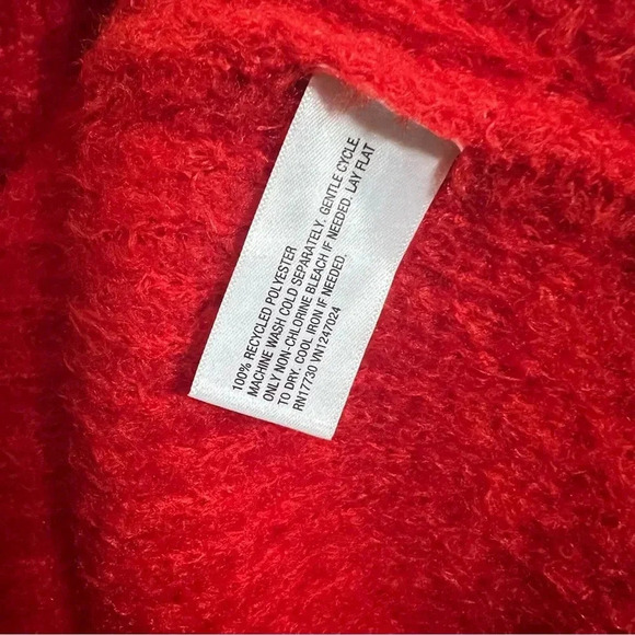 XL Crewneck Relaxed Teddy Sweater Future Collective Red - Picture 8 of 9